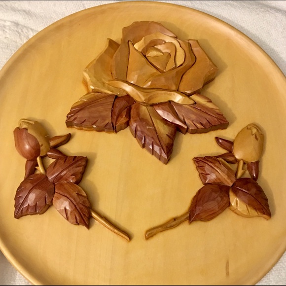 Handmade Wooden Plate With Roses - Picture 3 of 3